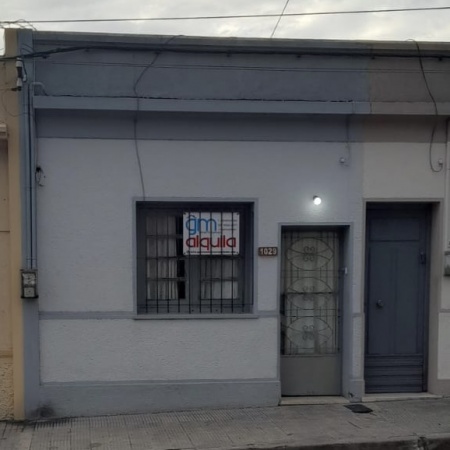 Casas y Apartamentos en Alquiler en Zona Plaza Lavalleja, Mercedes, Soriano