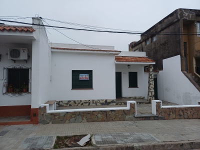 Casa en Alquiler en Mercedes, Soriano