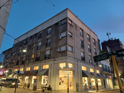 Apartamento en Venta,  Alquiler en Centro, Mercedes, Soriano