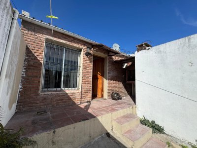 Casa en Alquiler en Terminal, Mercedes, Soriano