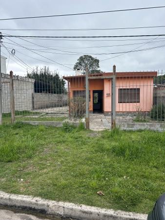 Casas y Apartamentos en Venta en Zona Oeste, Mercedes, Soriano
