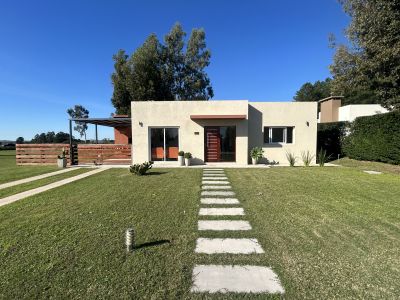 Casa en Alquiler en Altos Arrayanes, Los Arrayanes, Soriano