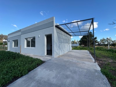 Casas y Apartamentos en Venta,  Alquiler en Los Arrayanes, Soriano