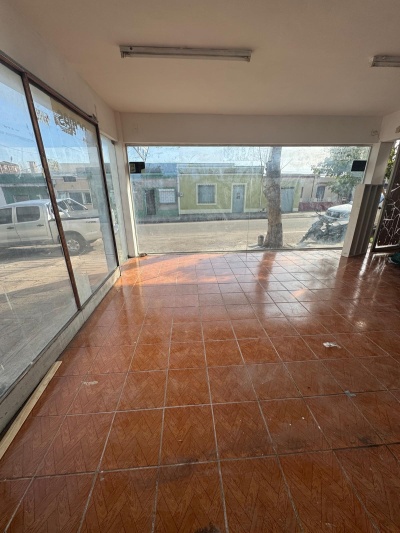 Locales comerciales en Alquiler en Mercedes, Soriano