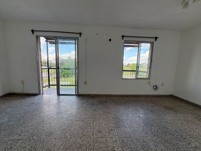Casas y Apartamentos en Alquiler en Mercedes, Soriano