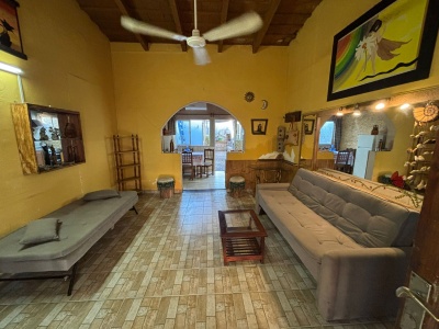 Casa en Alquiler en Mercedes, Soriano