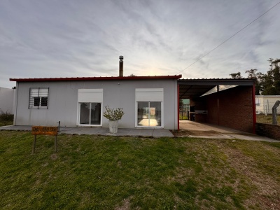 Casa en Venta,  Alquiler en Los Arrayanes, Soriano