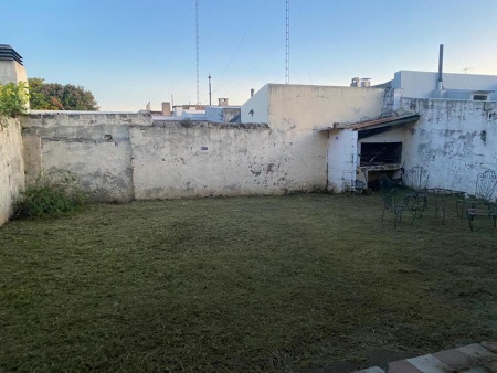Casas y Apartamentos en Venta en CENTRO, Salto