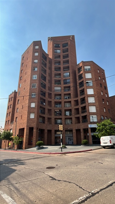Casas y Apartamentos en Alquiler en CENTRO, Salto, Salto