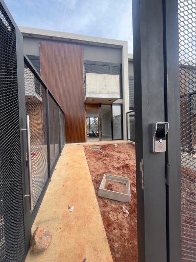 Casas y Apartamentos en Alquiler en COSTANERA SUR, Salto, Salto