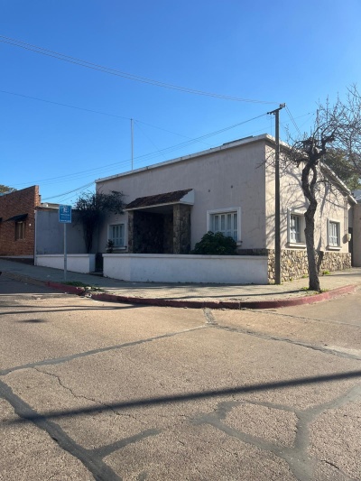 Casas y Apartamentos en Venta en CENTRO, Salto, Salto