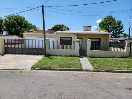 Casa en Venta en PLAZA FLORES, Trinidad, Flores