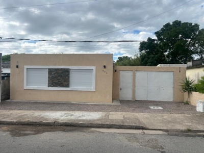 Casas y Apartamentos en Venta en Barrio Parque Lavalleja, Trinidad, Flores