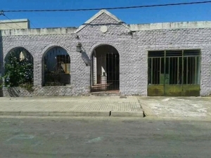 Casa en Venta en Fray Bentos, Río Negro