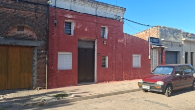 Casa en Venta en BARRIO OESTE, Mercedes, Soriano
