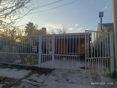 Casa en Venta en PLAZA FLORES, Mercedes, Soriano