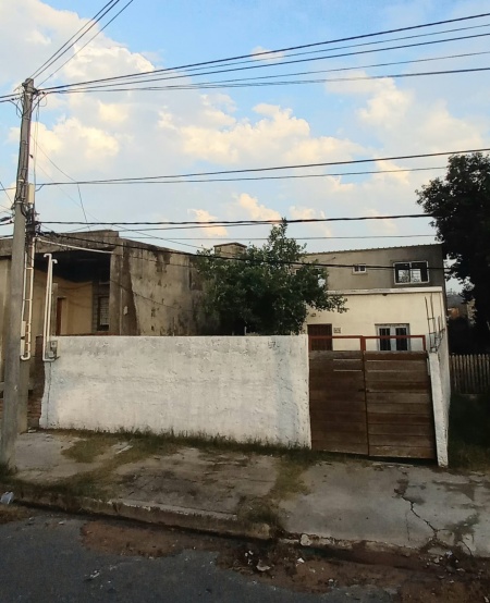 Casas y Apartamentos en Alquiler en zona terminal, Mercedes, Soriano
