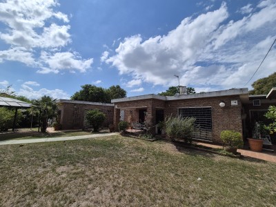 Casa en Venta en Pinamar, Canelones