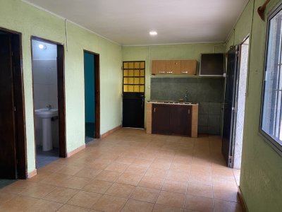 Casa en Alquiler en Hipódromo, Durazno