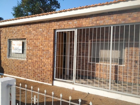 Casa en Venta en Barrio Los Ingleses, Salto, Salto