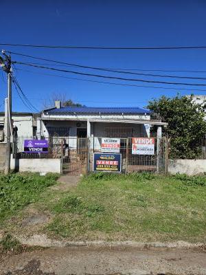 Casa en Venta en Barrio Malvasio, Salto, Salto