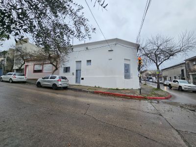 Casa en Alquiler en Centro, Salto, Salto