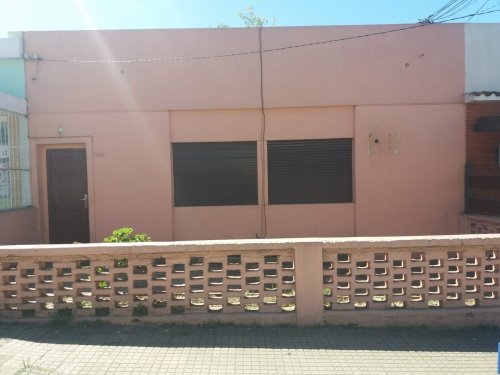 Casas en Venta,  Alquiler en CENTRO, Salto