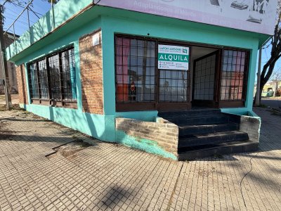 Locales Comerciales en Alquiler en CENTRO, Salto, Salto