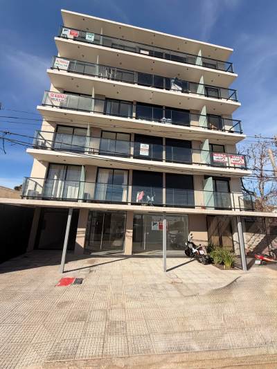 Apartamento en Alquiler en CENTRO, Salto