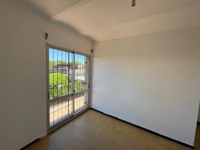 Apartamento en Alquiler en Centro, Salto, Salto