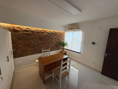 Locales Comerciales en Alquiler en Centro, Salto, Salto