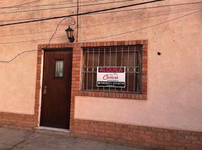 Casa en Alquiler en Salto, Salto