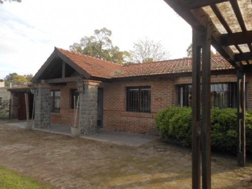 Casa en Venta,  Alquiler en El Pinar, Ciudad de la Costa, Canelones