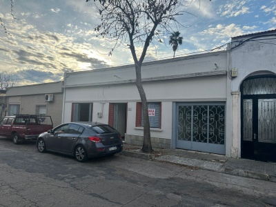 Casa en Alquiler en Mercedes, Soriano