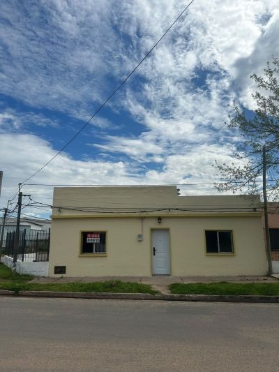 Casa en Alquiler en Mercedes, Soriano