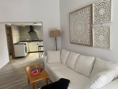 Apartamentos en Alquiler en Colmenar, Andalucia
