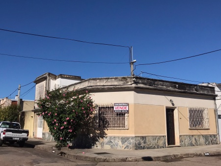 Casa en Venta en CENTRO, Mercedes, Soriano