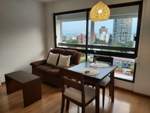 Apartamento en Alquiler en Punta Carretas, Montevideo