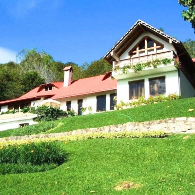 Casas en Venta en Colonia Tovar, Aragua