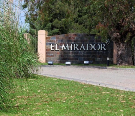 Lote en venta club de campo 