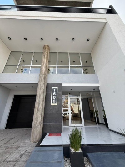 Apartamentos en Venta,  Alquiler en Lanús, Buenos Aires