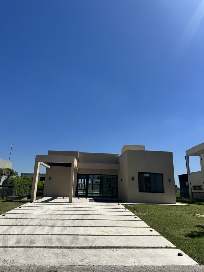 Casas en Venta en Barrio San Felipe, Canning, Buenos Aires