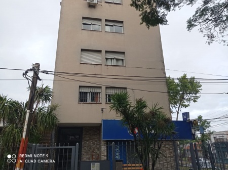 Apartamento en Alquiler en Cerrito, Montevideo