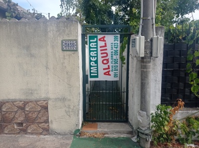 APTO TIPO CASA en Alquiler en Cerrito, Montevideo