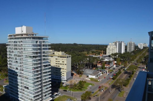 Apartamento en Alquiler en Marly, Punta del Este, Maldonado