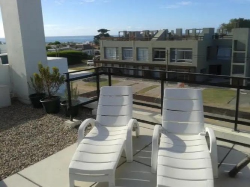 Apartamento en Alquiler en Manantiales, Punta del Este, Maldonado