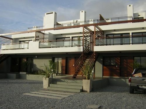 Apartamento en Alquiler en Manantiales, Punta del Este, Maldonado