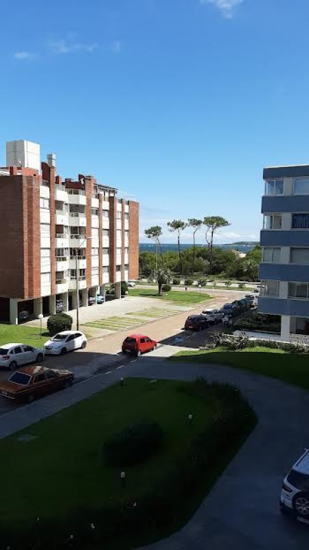 Apartamento en Alquiler en La Mansa, Punta del Este, Maldonado