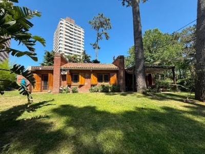 Casa en Alquiler en Cantegril, Punta del Este, Maldonado