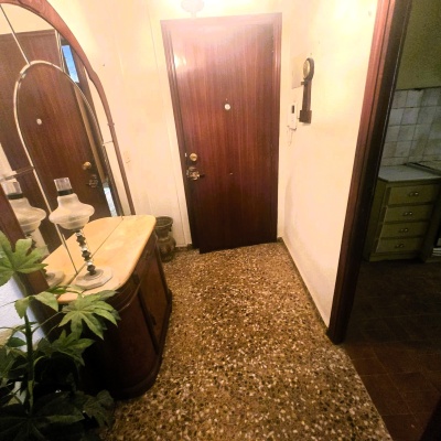Pisos y áticos en Venta en Corbera, Comunidad Valenciana